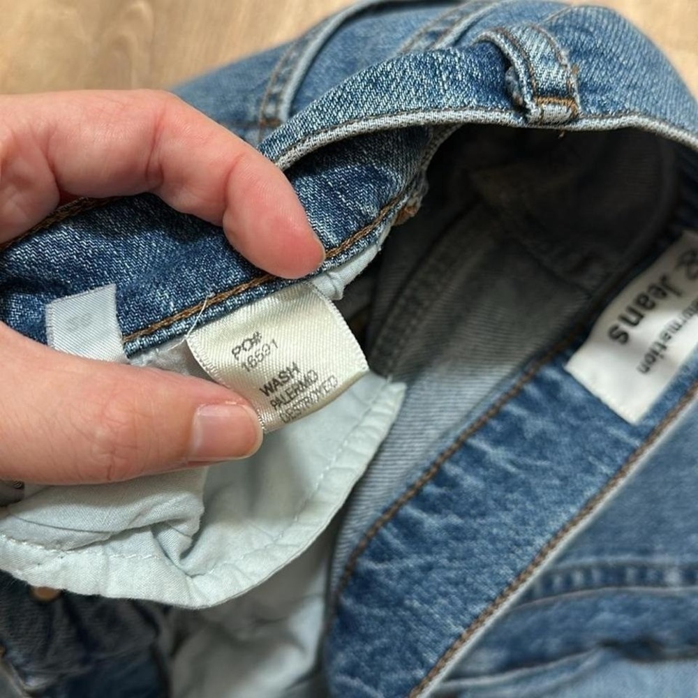 REFORMATION | Women's Palermo Destroyed Raw Hem Crop Denim Jeans, Size 26 - Picture 4 of 5
